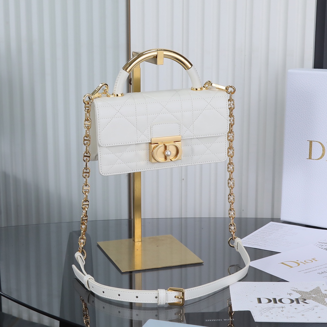 DIOR ANGE