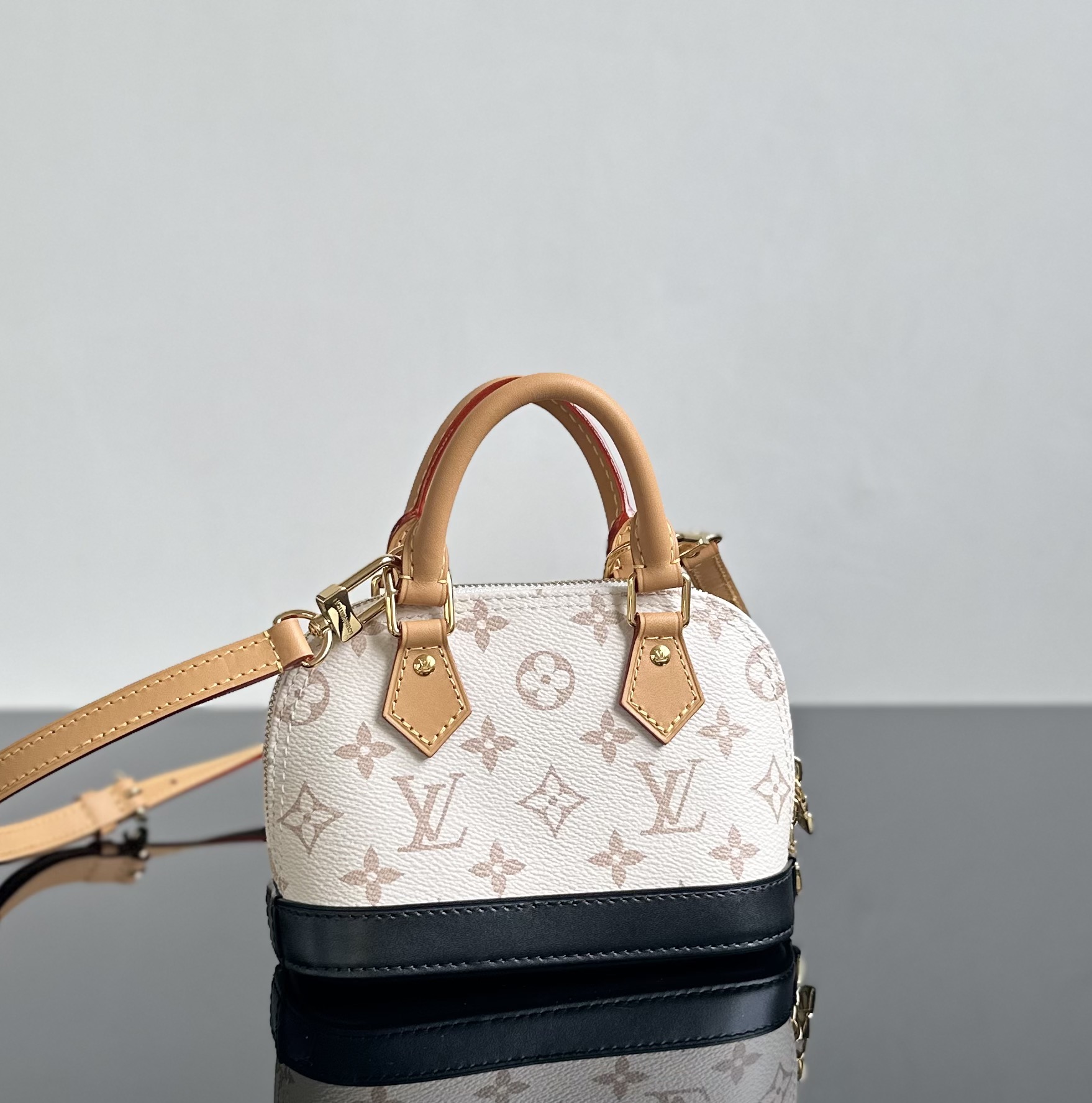 Louis Vuitton Nano Alma