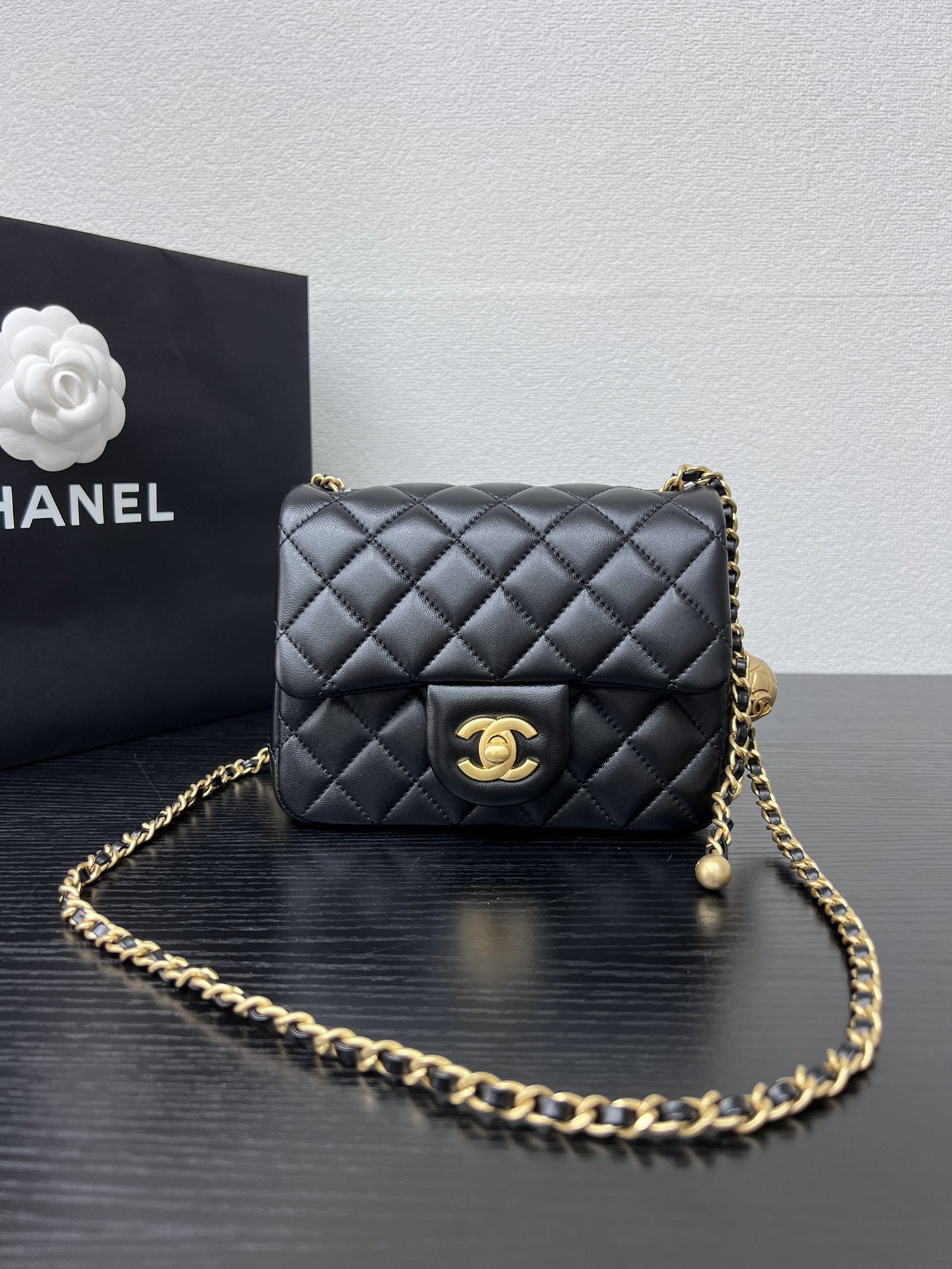 Chanel mini cf