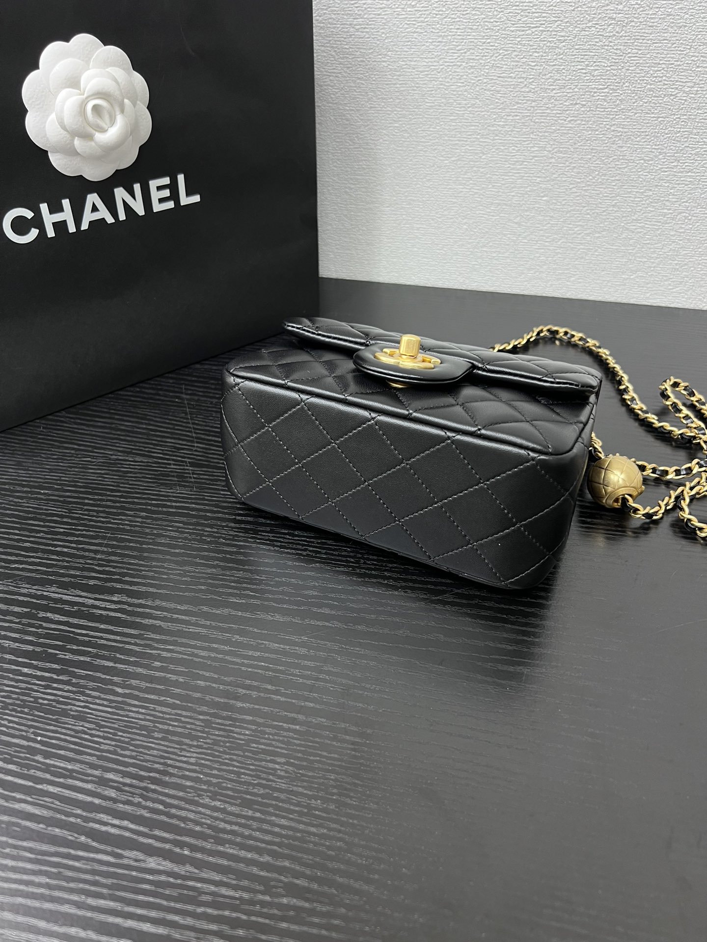 Chanel mini cf